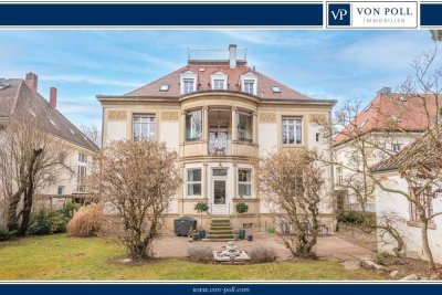 Historische Stadtvilla mit 3 Wohnungen und Garten