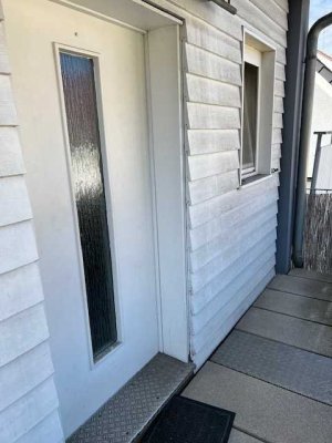 Stilvolle, 2,5-Zimmer-Maisonette-Wohnung mit EBK in Ditzingen