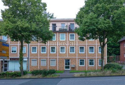 Penthouse-Flair!
Mietwohnung mit 2 Balkonen
nähe Innenstadt!