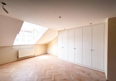 Sanierte 3 Zimmer-DG-Wohnung im Andräviertel