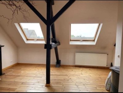 Gepflegte 2-Zimmer Maisonette-Wohnung im 2. OG in Merzenich