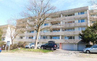 Hübsche 4-Zi.-Whg. mit neuem Boden und sonnigem Balkon