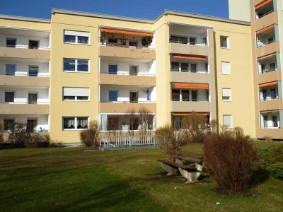 Helle, hochwertig ausgestattete Wohnung mit Balkon, provisionsfrei