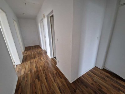 Tolle Aussicht in gemütlicher 3-Zimmer-Wohnung