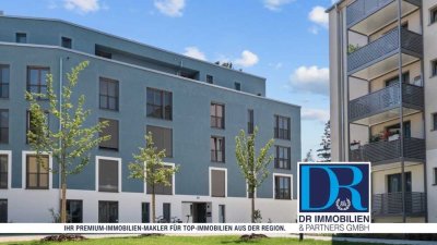 3-Zi-Wohnung in zentraler Lage mit Dachterrasse und Eichenparkett!