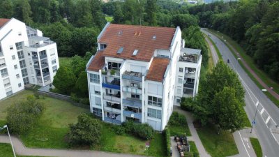 WOHNEN auf den REUTENEN! Helle 2-Zimmerwohnung im 2. OG