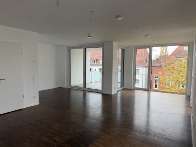 Luxuriöse 5-Zimmer Wohnung im 3. OG mit 2 Balkonen in Hannovers Südstadt