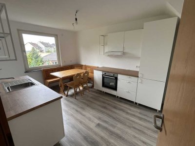 3 ZDKB+ Balkon + Gartennutzung - WG geeignet ab 01.08. (Option: Inklusivmiete 625€ je Zimmer)