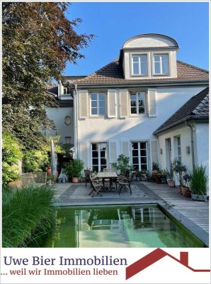 repräsentative Villa aus der Gründerzeit, saniert und top gepflegt in Monheimer Bestlage, Prov.frei