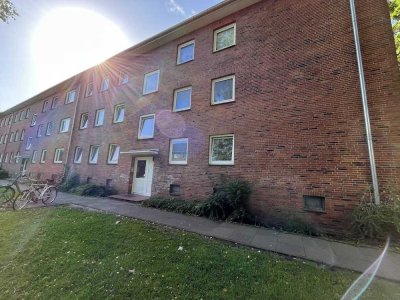Frisch für Sie saniert- Schicke 2-Zimmer-Wohnung im Erdgeschoss!