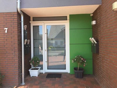 helle Erdgeschosswohnung, zentral