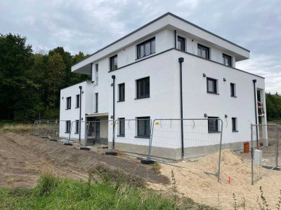 Attraktiv: barrierefreie 3-Zi- Neubau WHG mit Balkon im EG/ 1. OG in Bergheim 5 FH (Am Wäldchen)