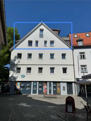 Traumhafte 2,5-Zimmer-Wohnung mit Dachterrasse über den Dächern der Ravensburger Innenstadt