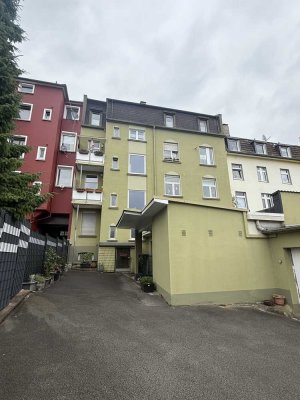 Gepflegtes Mehrfamilienhaus mit 4 Einheiten