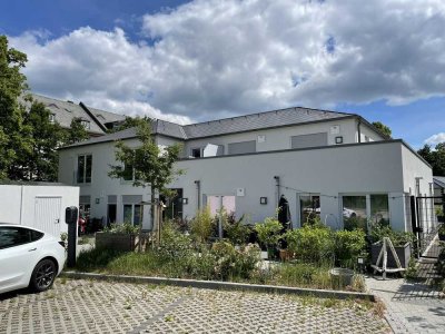 Moderne, helle 4-Zimmer-Wohnung mit Terasse in Marburg Stadtwald