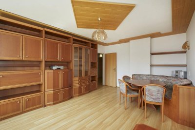 Großzügige 3-Zimmer-Wohnung mit Loggia in ruhiger Lage - Besichtigungstermine finden am 19.08.2025 statt!!