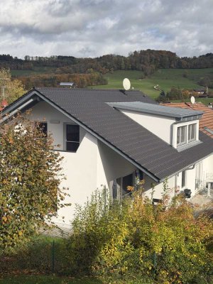 Modernisiertes Einfamilienhaus (Doppelhaushälfte) in Donzdorf