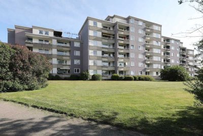 3-Zimmer-Wohnung mit Balkon // 5.OG links