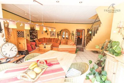 Individuelle Maisonette-Wohnung mit Garten, Balkon und 2 Terrassen