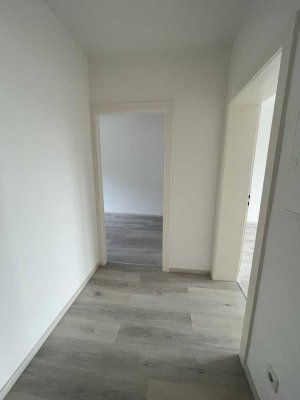 Helle 2 - Zimmer Wohnung mit Loggia im Trendviertel Unterbilk.