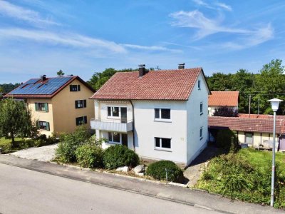 Das perfekte Projekt für Handwerker. 
Ein- bis Zweifamilienhaus in schöner Lage.