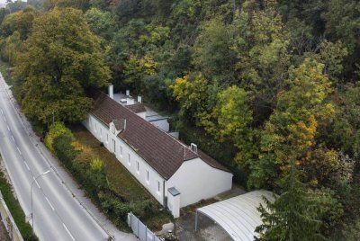 ++ NEU ++ Rarität an der DONAU – Stilvolles Anwesen mit CHARME