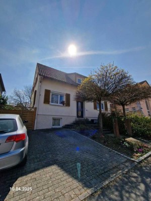 RESERVIERT Freistehendes Zwei- Einfamilienhaus in Weberdorf