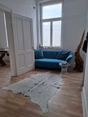Möblierte Altbau Wohnung WG mit guter Anbindung in Köln-Mülheim