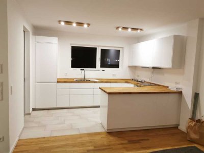 Sehr großes Reihenmittelhaus in Sinzing - Stadtnahes Wohnen im Grünen