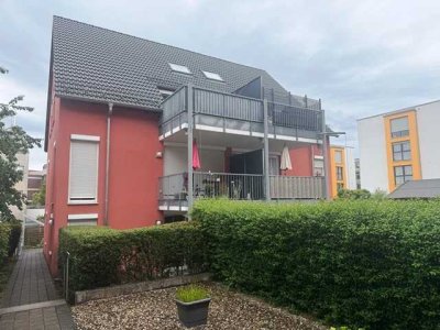 Naturnah & urban – gepflegte 3-Zi. ETW mit Balkon und TG-Stellplatz in Böblingen--