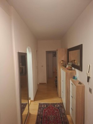 Top gepflegte 4 Zimmer Wohnung in ruhiger Lage