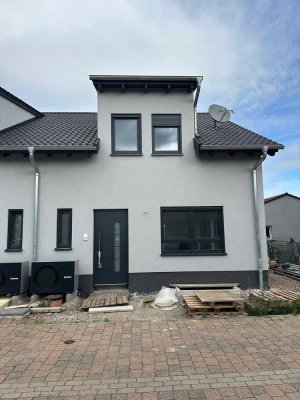 Rietburgstraße 2, 67360 Lingenfeld