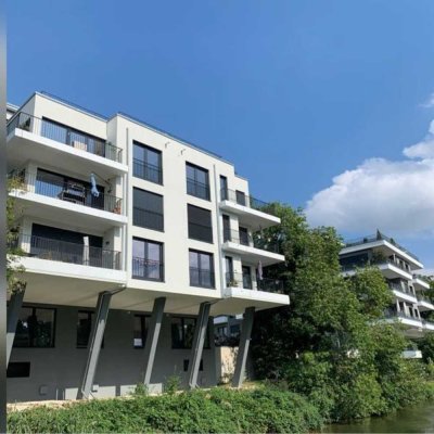 Einzigartige 4-Zimmer-Wohnung mit Balkon direkt über der Regnitz - Erstklassige Lage auf der ERBA