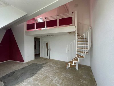 Maisonette-Wohnung mit Ausbaupotenzial und Weitblick ins Grüne
