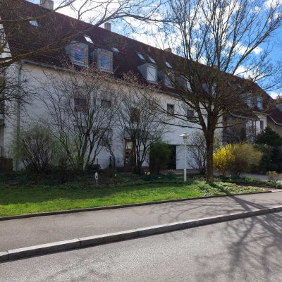Ruhiges u. großes Appartment mit Balkon in Dachau-Unteraugustenfeld