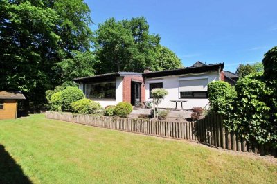 Freistehender Bungalow im Ellener Feld - mit großem, umlaufenden Garten, Garage & Carport.