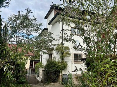 Ein Haus, viele Möglichkeiten - großzügiges Anwesen in bester Lage!