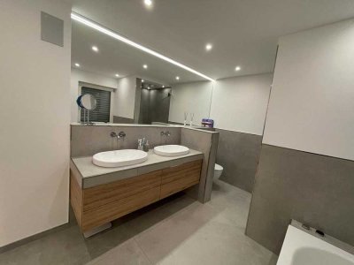 Luxuriöse 2-Zimmer Erdgeschosswohnung in Ebhausen mit Garage