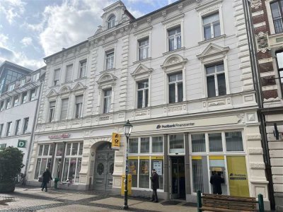 Große 2-Zimmer-Wohnung in der Fußgängerzone von Stendal