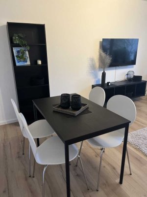 Schöne Mietwohnung mit Garten in  MG-Odenkirchen (neu renoviert und möbliert!)