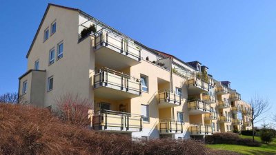Herrliche 2-Zimmer-Wohnung mit West-Loggia und Traumlage am Haubensteig - Hell, modern und mit TG-St