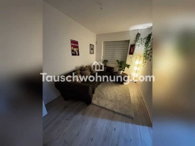 Tauschwohnung: Zentrale 2 Zimmer Wohnung mit großer Küche am Fischerhof