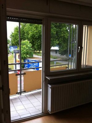 Sanierte 2-Zimmer Wohnung mit Balkon in Heidelberg Weststadt