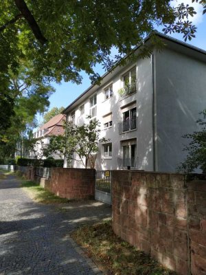 Lichtdurchflutete 3-Zimmer-Wohnung mit Balkon, Garten & Garage in Mainz-Oberstadt