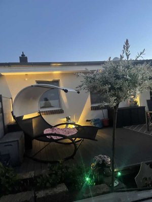 Stilvoll modernisiertes lichtdurchflutetes Haus mit Luxusküche, Terrasse und Garten in Wittenburg