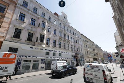 Wundervoll aufgeteilte 5-Zimmer Altbauwohnung in zentraler Lage!