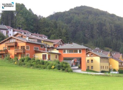 Schöne 4-Zimmer Familienwohnung in Hof bei Salzburg - mtl. Rückzahlung ab EUR 1.196,-