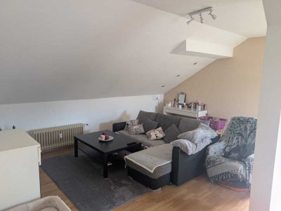 3-Zimmer-Dachgeschosswohnung mit Terrasse und Gartenmitnutzung in 56746 Spessar