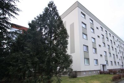 ***schöne 2 Raumwohnung mit Balkon ***