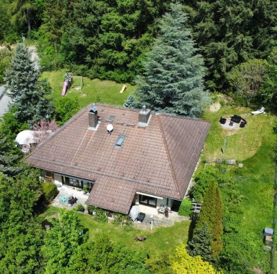 Geräumige 8-Zimmer-Villa mit gehobener Innenausstattung in Hessisch Lichtenau